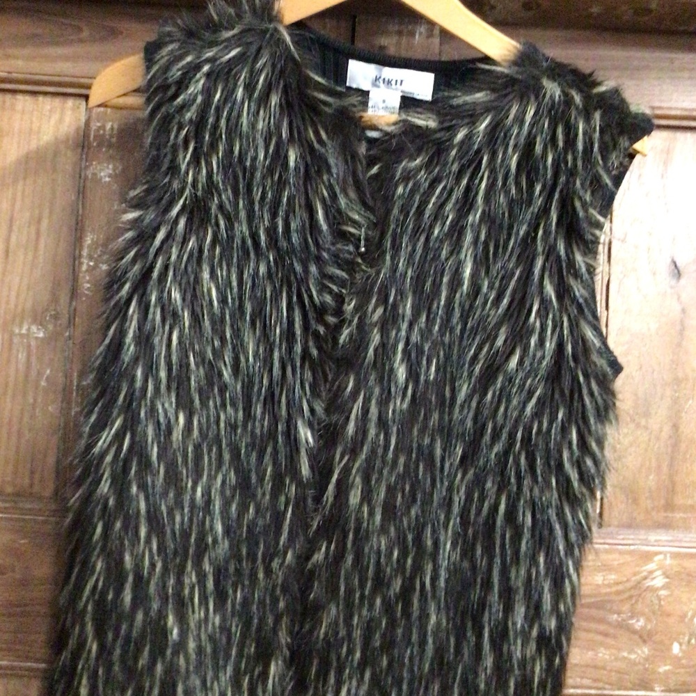 K.I.K.I.T. Vest
